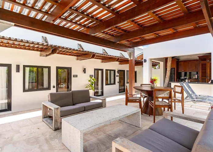 Villa Private - Large Pool And Jacuzzi