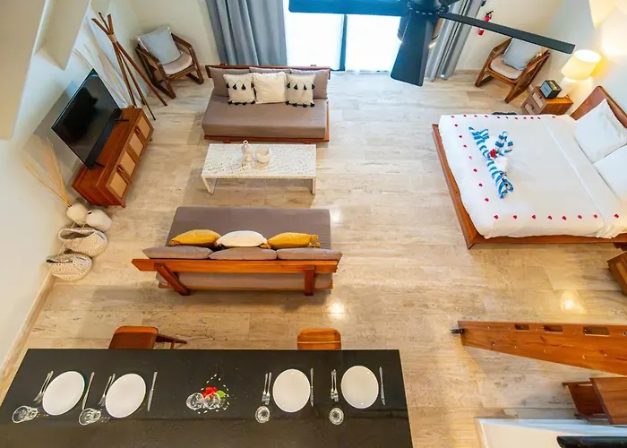 Private - Large Pool And Jacuzzi Villa *