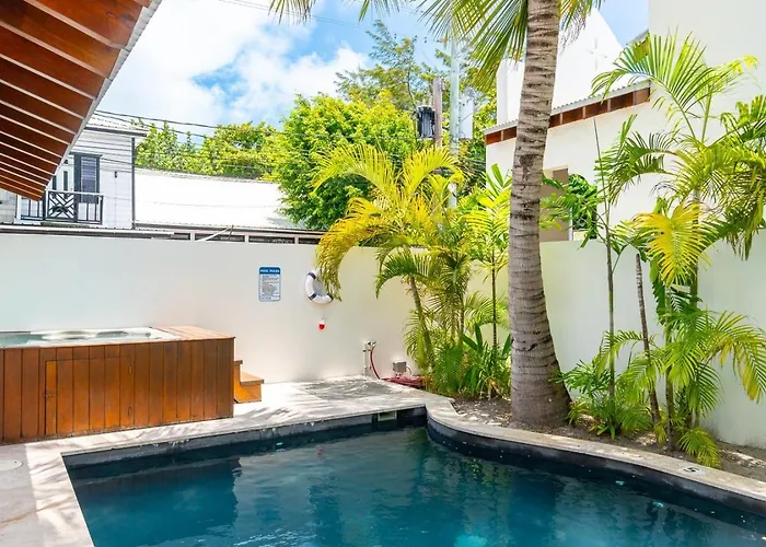 Private - Large Pool And Jacuzzi Villa San Pedro (Ambergris Caye)